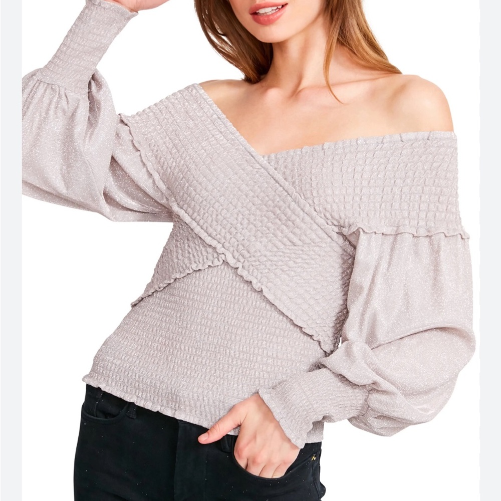BB Dakota Shimmery  Ruched Beige Long Sleeve Top Small